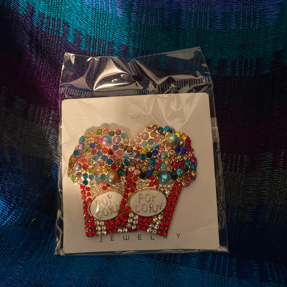 Rhinestone popcorn earrings!